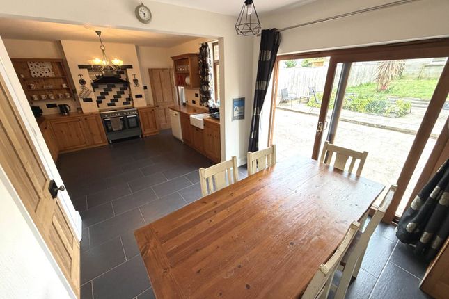 3, The Avenue, Totland Bay photo 4