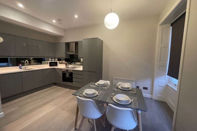 Apartment 4, 94, Grainger Street, Newcastle Upon Tyne photo 2