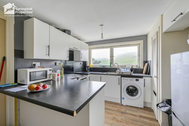 30, Ross Place, Fort William photo 2