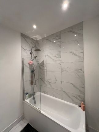 Seagry Road, London photo 4