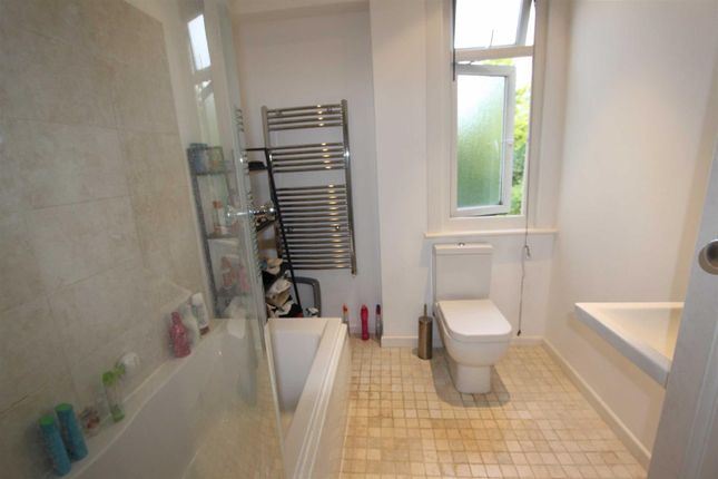 28a, Park Lane, Southend On Sea photo 3