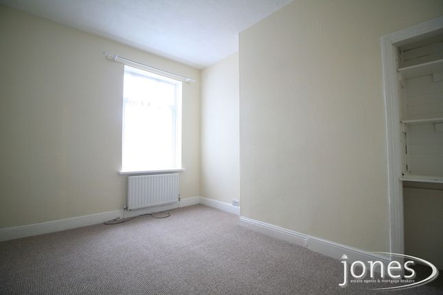 Terraced house to rent in Victoria Road, Stockton-On-Tees