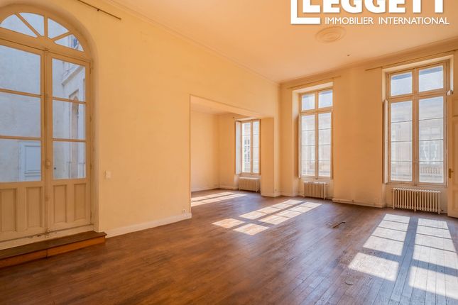 Apartment for sale in Bordeaux, Gironde, Nouvelle-Aquitaine
