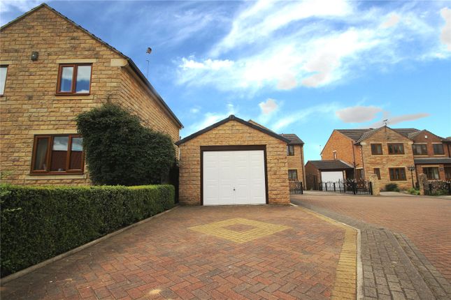 4 bedroom detached house for sale - 45134409 | PrimeLocation