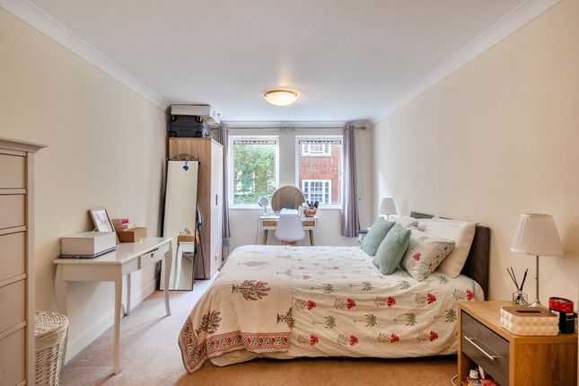 Regency Street, Westminster photo 2