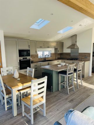 8, The Meadows, Avonwick photo 5