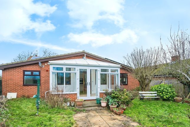 Detached bungalow for sale in Orchard Close, Shillingford, Wallingford