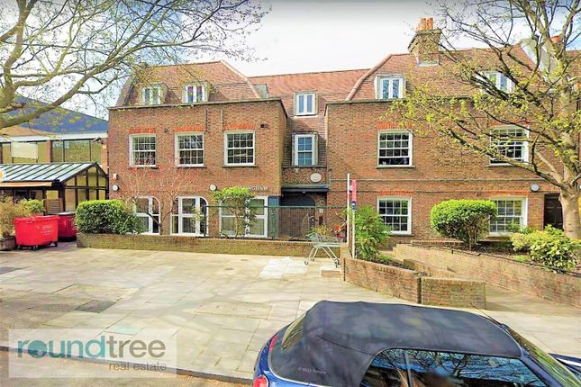 Thumbnail Flat for sale in Walsingham House, High Road, Whetstone