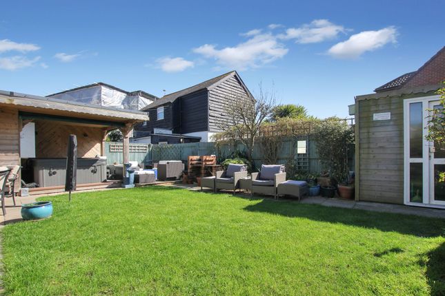 3-bed house on 44 Hythe Road, Romney Marsh, £460,000