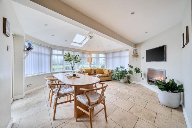 21, Edgerton Drive, Tadcaster photo 3