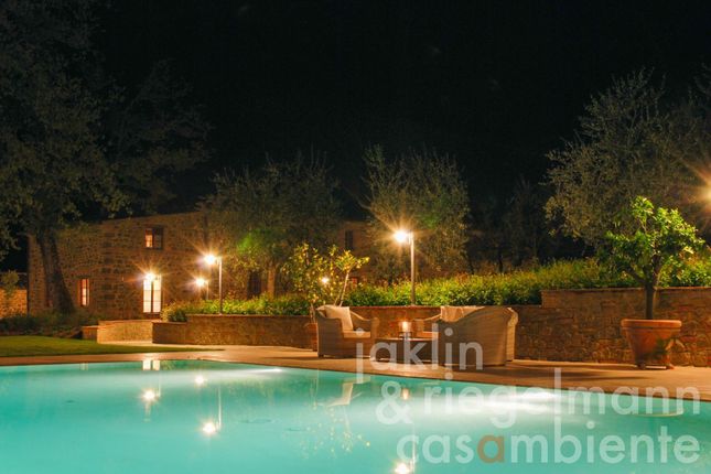 Farm for sale in Italy, Tuscany, Arezzo, Arezzo