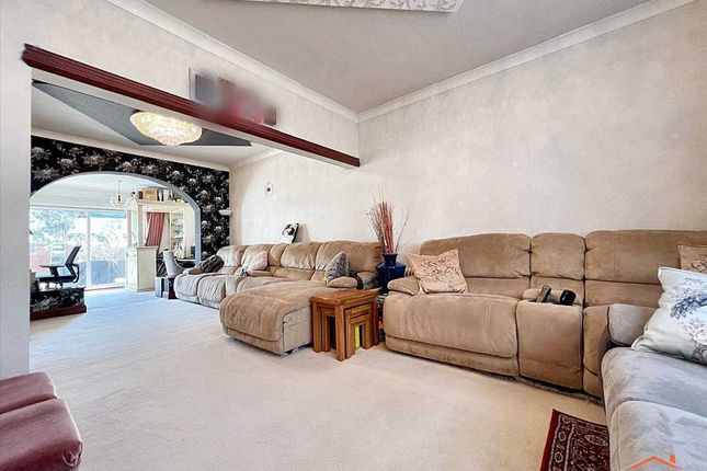 8, Dawson Road, Willesden Green photo 3