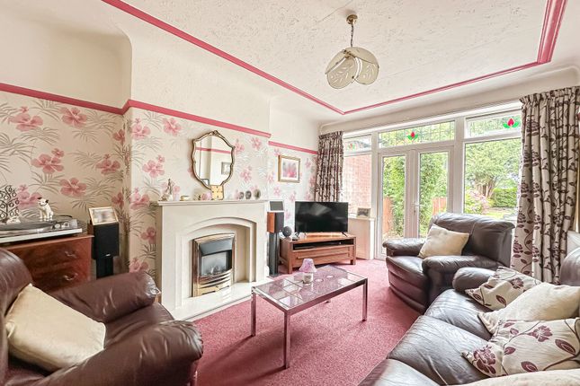 612 Woodchurch Road, Prenton photo 3
