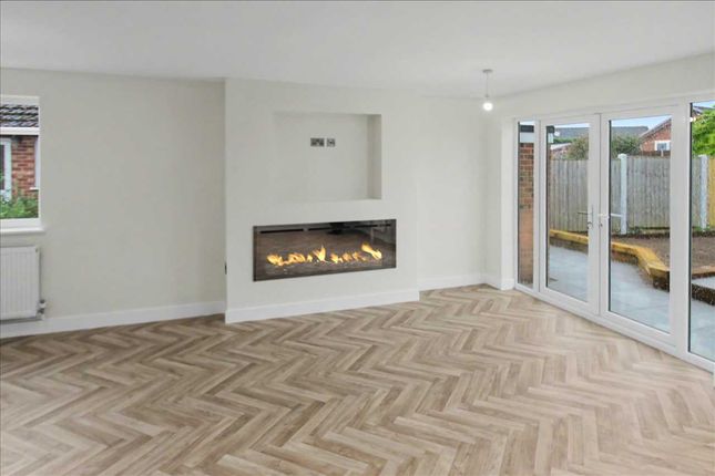 4, Brynsmoor Road, Nottingham photo 3