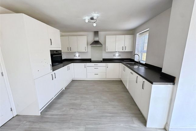 18, Rovers Way, South Yorkshire photo 2