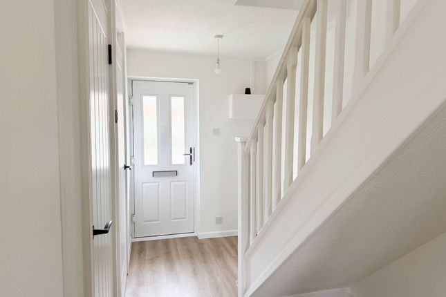 7 Harvey Court, Southampton photo 3