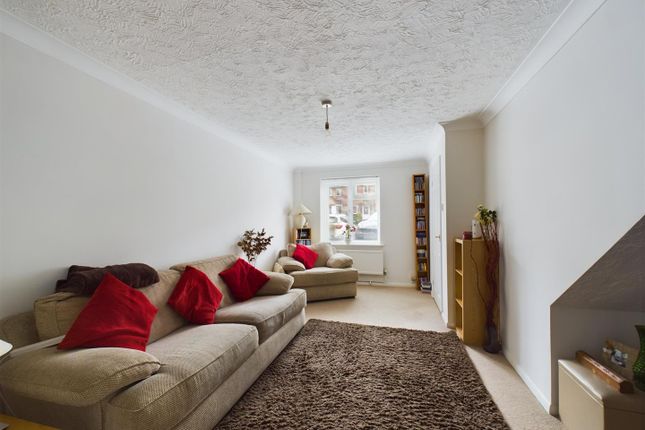 Terraced house for sale in Chetwood Road, Crawley