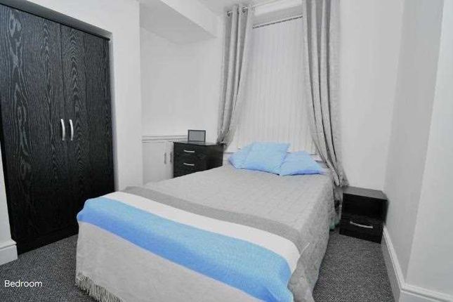 Room to rent in Scarlett Street, Burnley