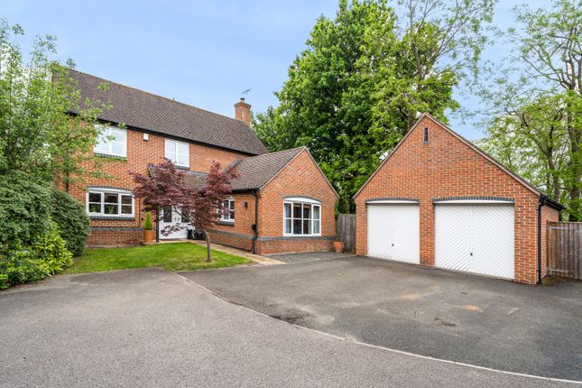 Thumbnail Detached house for sale in Mermaid Close, Gloucester