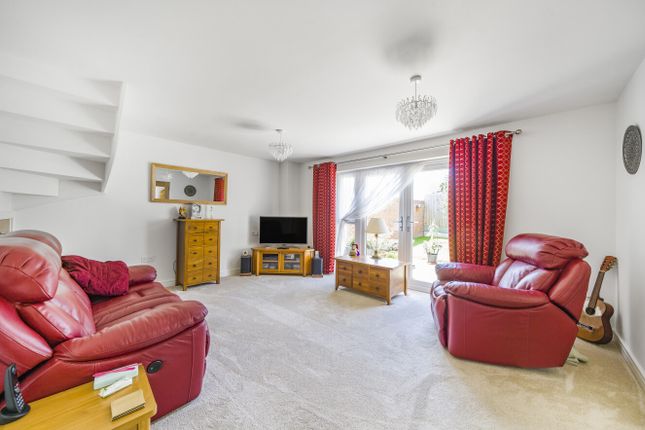 5, Carder Way, Devon photo 2