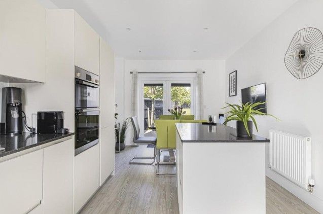 1, Meadowsweet Way, Saffron Walden photo 4