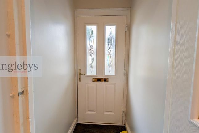 43, Hawthorn Road, Redcar photo 2
