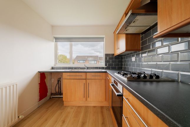14 Newbury Garth Sixteen, Newcastle Upon Tyne photo 4
