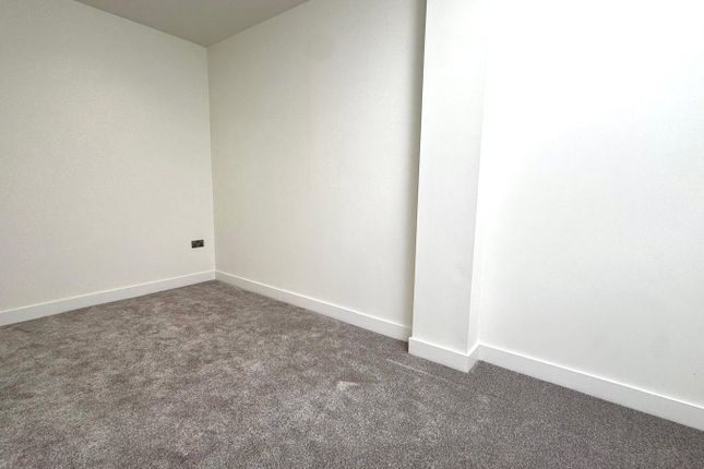 Apartment 2,, Russel Square, Telford photo 5