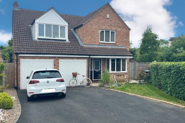 Thumbnail Detached house for sale in Curlew Drive, Crossgates, Scarborough