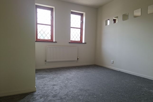 83, Juniper Way, Bradley Stoke photo 5