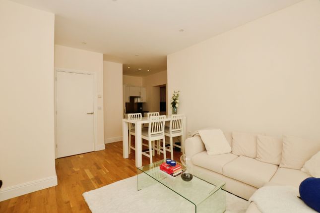 Flat 6 The Panorama,, Park Street, Kent photo 3