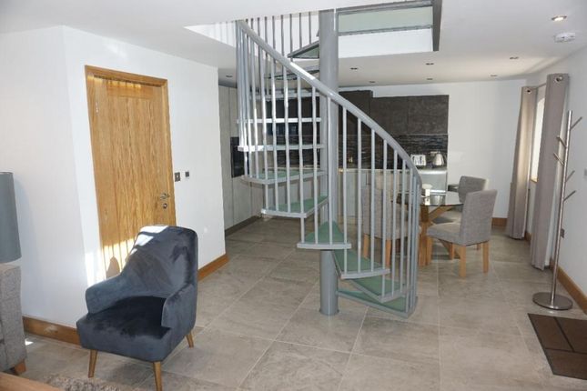 The Limes, Rushden Road, Wymington photo 4