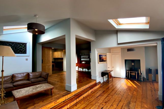 16, Hardwicke Road, London photo 3