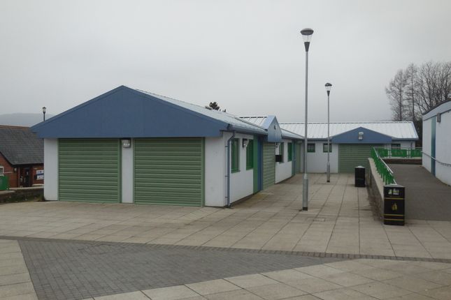 Restaurant/cafe to let in Church Avenue, Trevethin