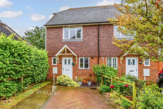2, Cruttenden Close, Tenterden photo 2
