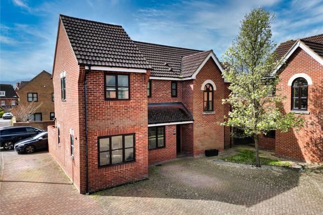 Thumbnail Detached house for sale in Rushfields Close, Westcroft