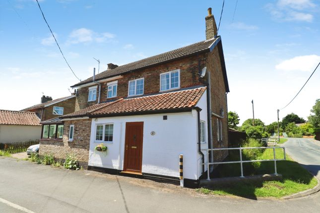 3-bed house on 27, Craypool Lane, Lincoln, £198,000