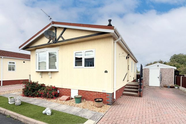 2-bed caravan on Long Lane, Shropshire, £125,000