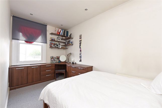 227A, Merton Road, London photo 4