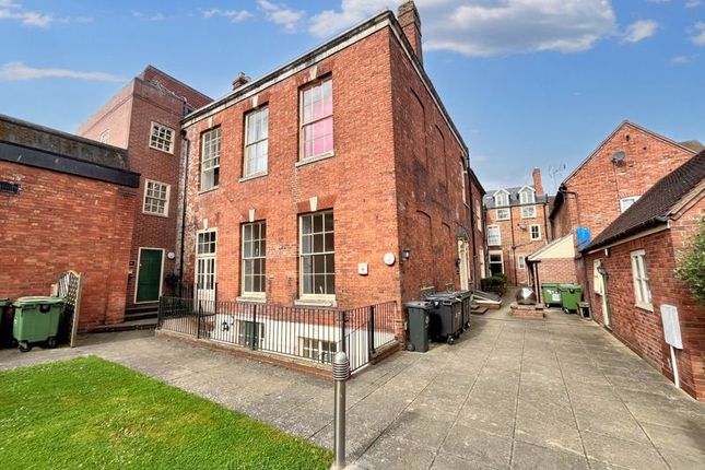 Thumbnail Flat to rent in Nashs Passage, Worcester