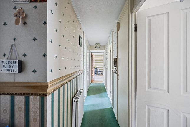 16 Addiewell Place, Coatbridge photo 5