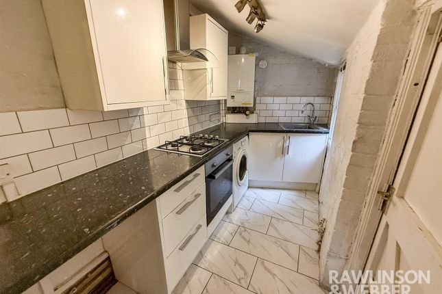 43, High Street, Thames Ditton photo 4