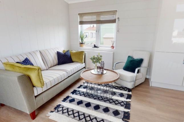 2-bed caravan on Tingdene Savannah Lodge, Abergele, £108,000