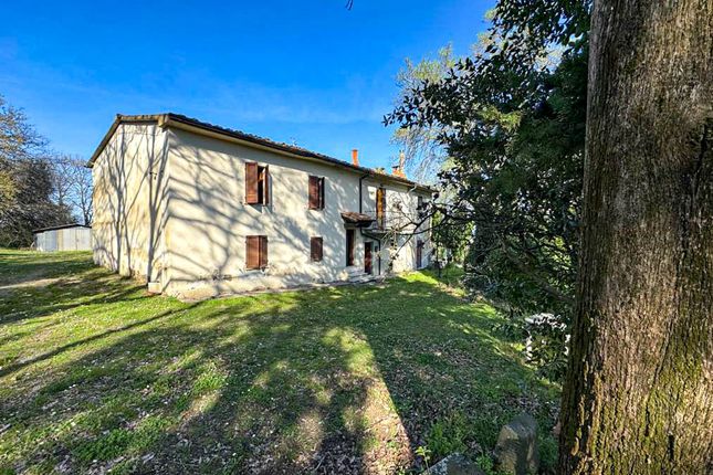 Farmhouse for sale in Via Castellinese, Chianni, Pisa, Tuscany, Italy