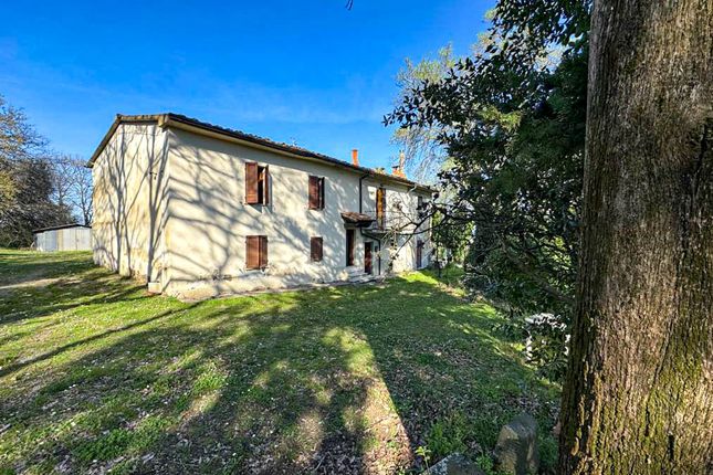 Thumbnail Farmhouse for sale in Via Castellinese, Chianni, Pisa, Tuscany, Italy