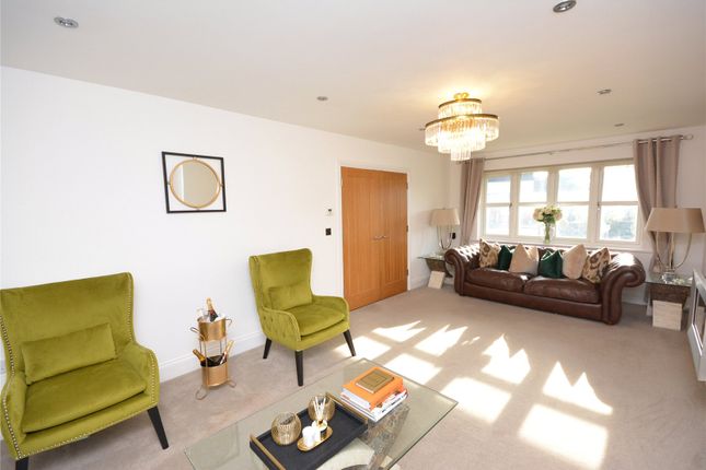 Detached house to rent in Tyle Green, Hornchurch, Essex