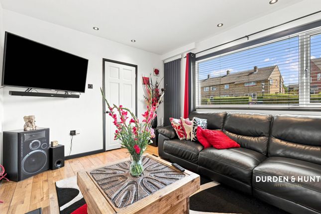 21 Acres Avenue, Ongar photo 3