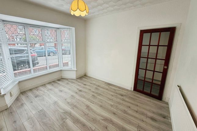 36, Swansea photo 2