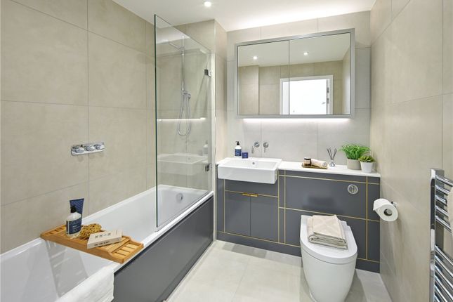 Flat for sale in Woodberry Down, Seven Sisters