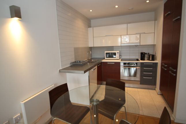 Apt 617, Skyline Central 1, 50 Goulden Street, Manchester photo 4